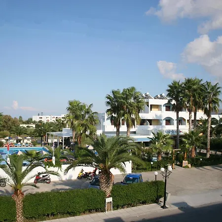 Tropical Sol Hotell 3*